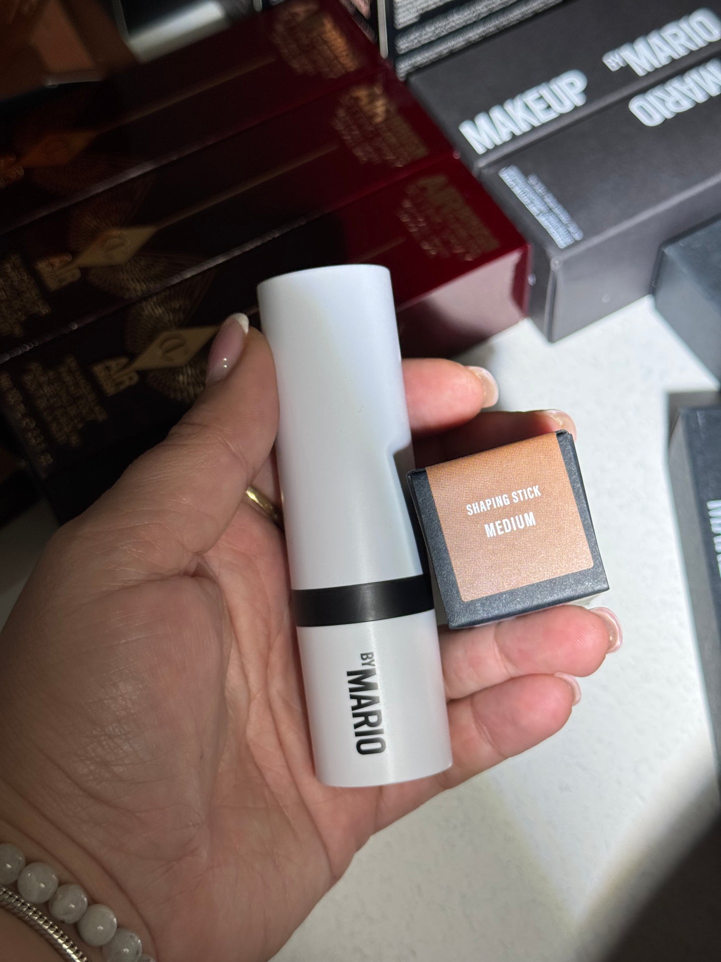 MAKEUP BY MARIO
SoftSculpt® Cream Contour & Bronzer Shaping Stick