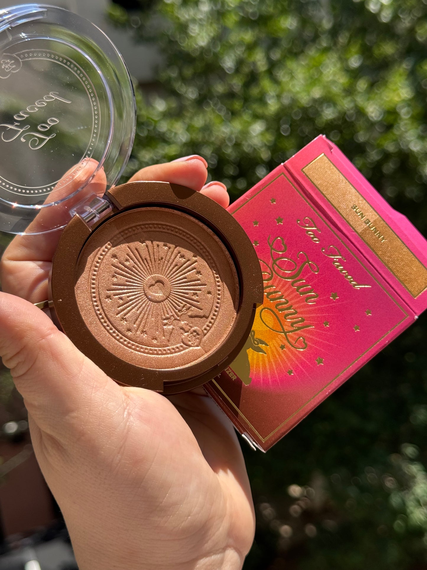 Too Faced
Sun Bunny Luminous Blushing Bronzer