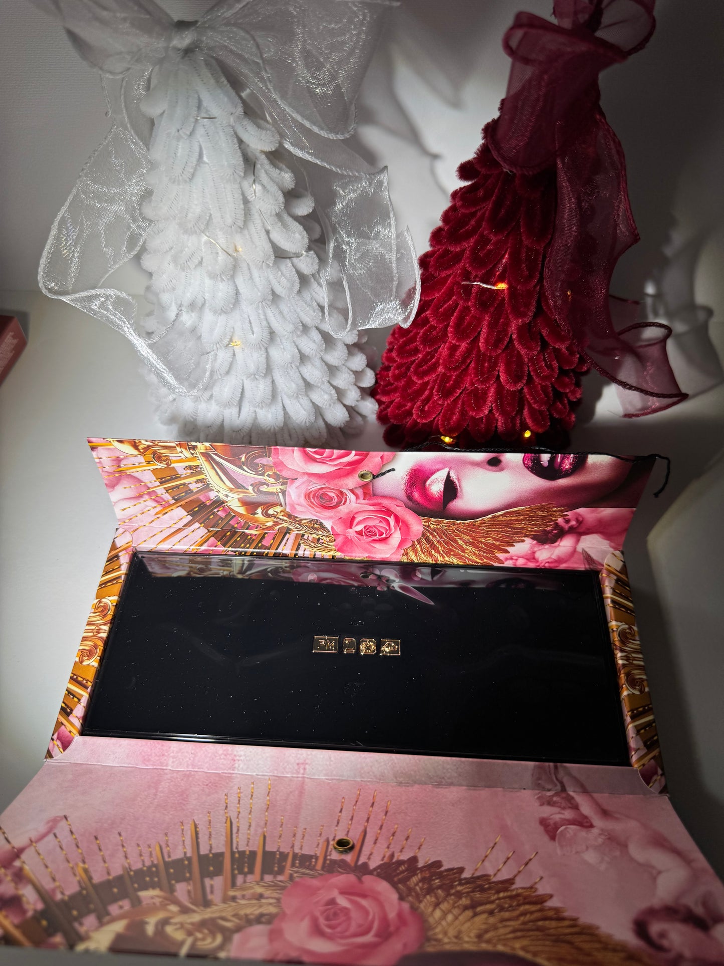 PAT McGRATH LABS
Mothership VIII: Divine Rose II Eyeshadow Palette