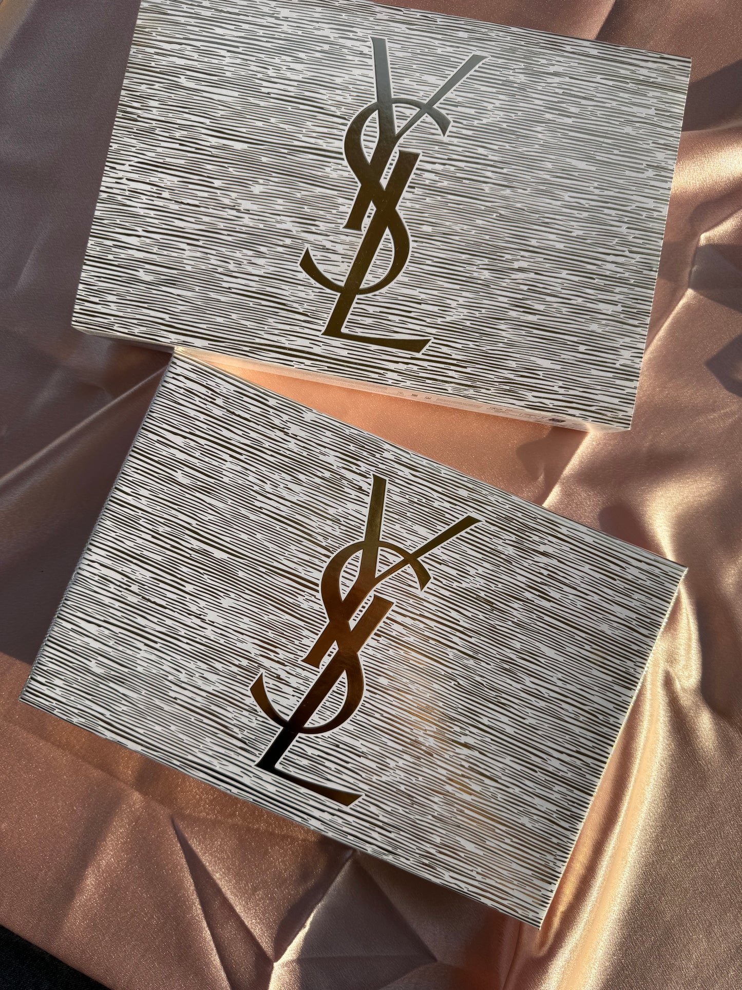 Yves Saint Laurent
Libre EAU DE PARFUM
10ml+50ml+50ml