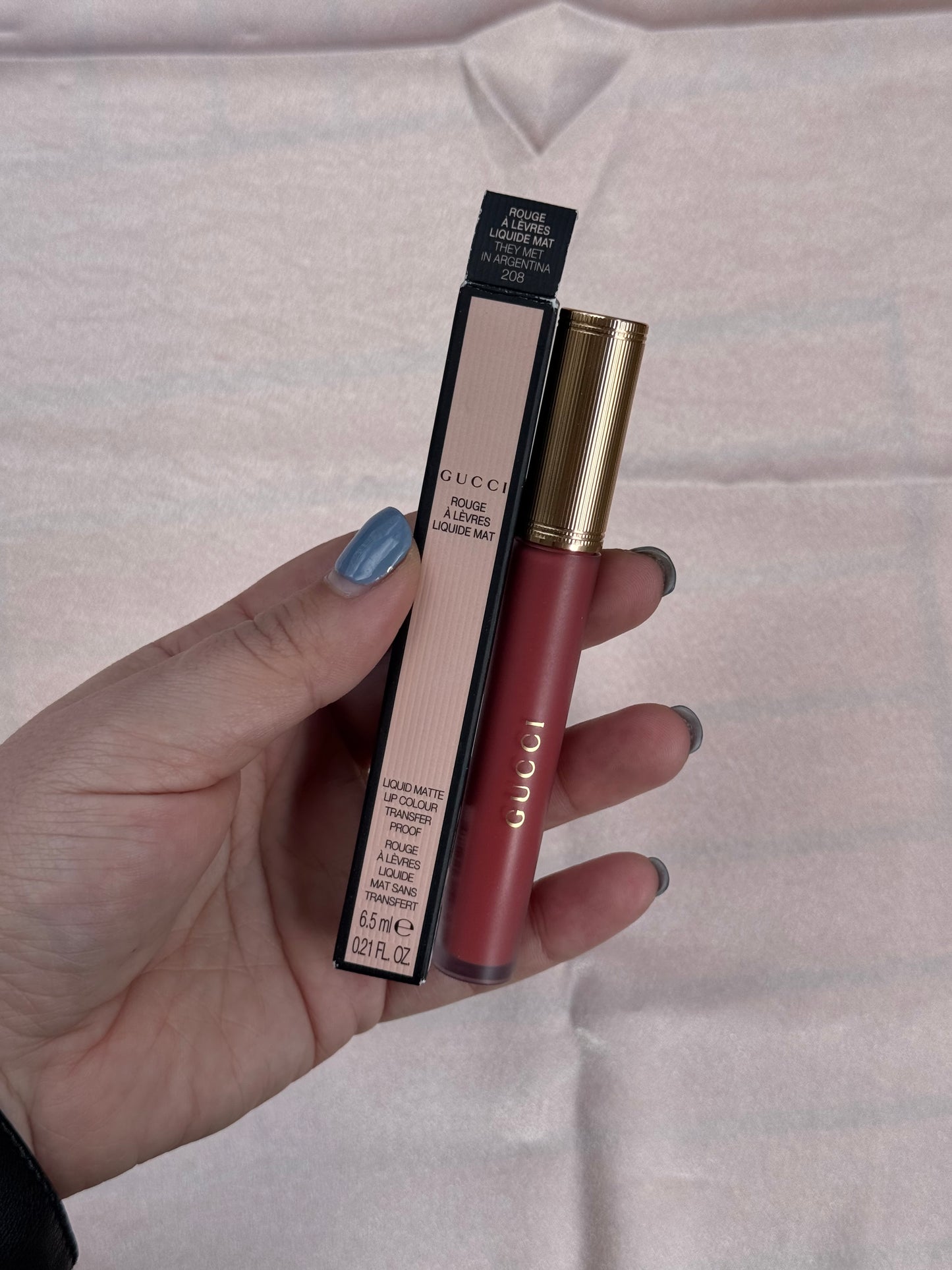 Gucci
Transfer-Proof Matte Liquid Lipstick