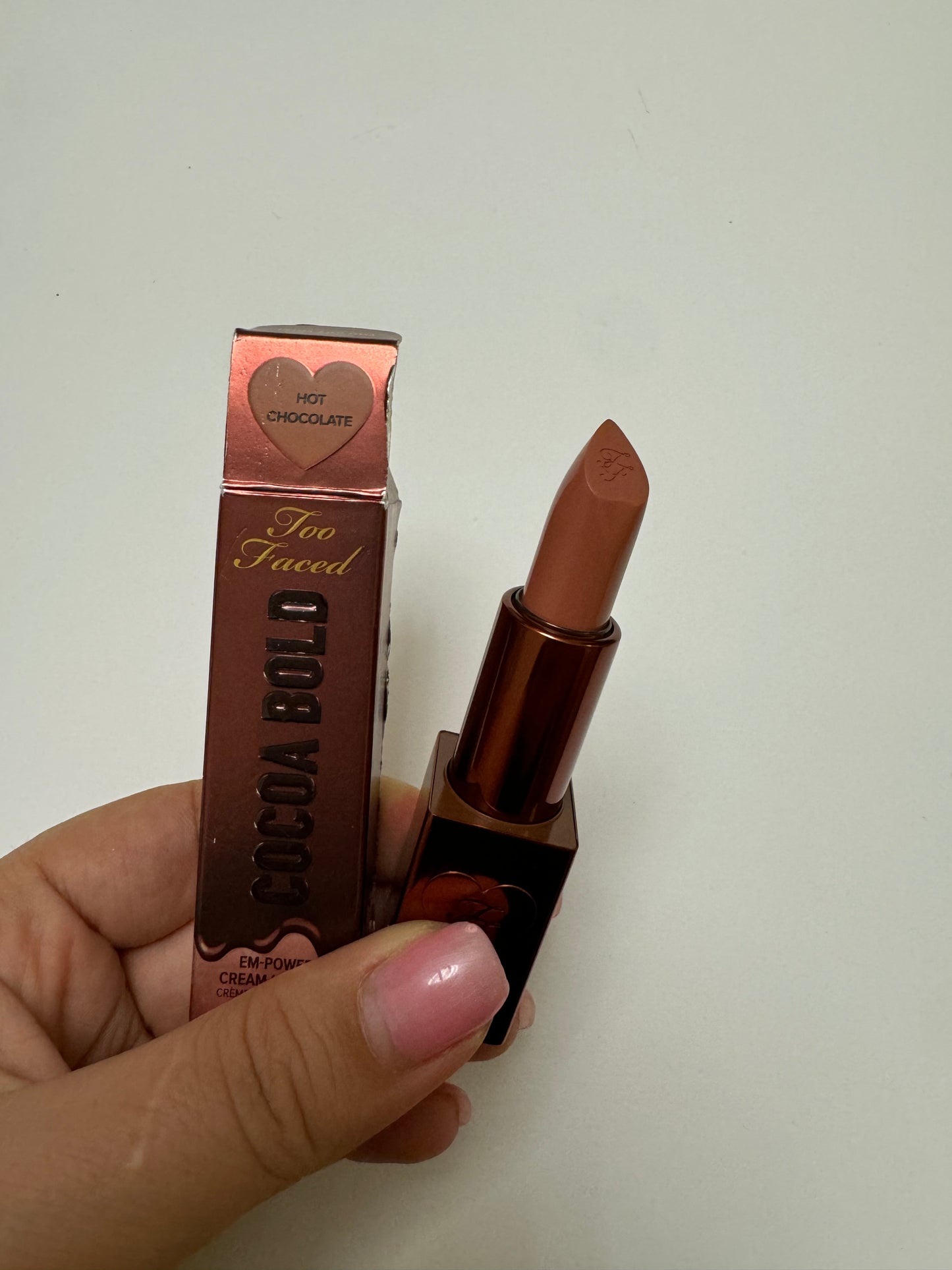 Too Faced
Cocoa Bold Cream Lipstick