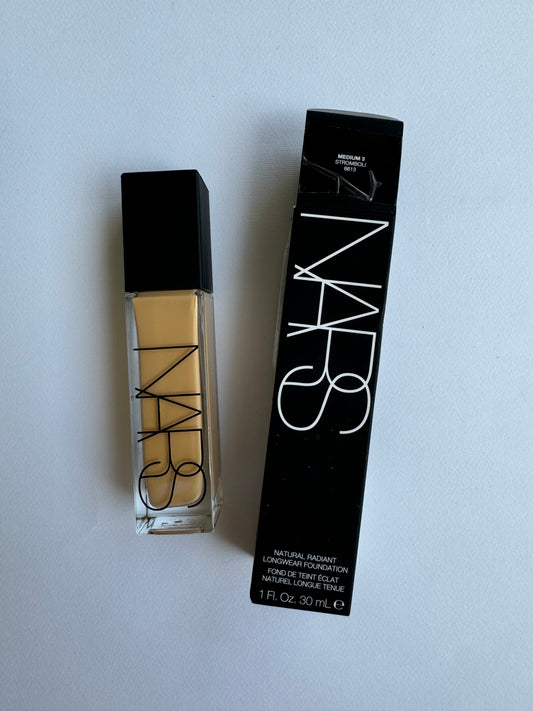 Nars Natural Radiant Longwear Foundation