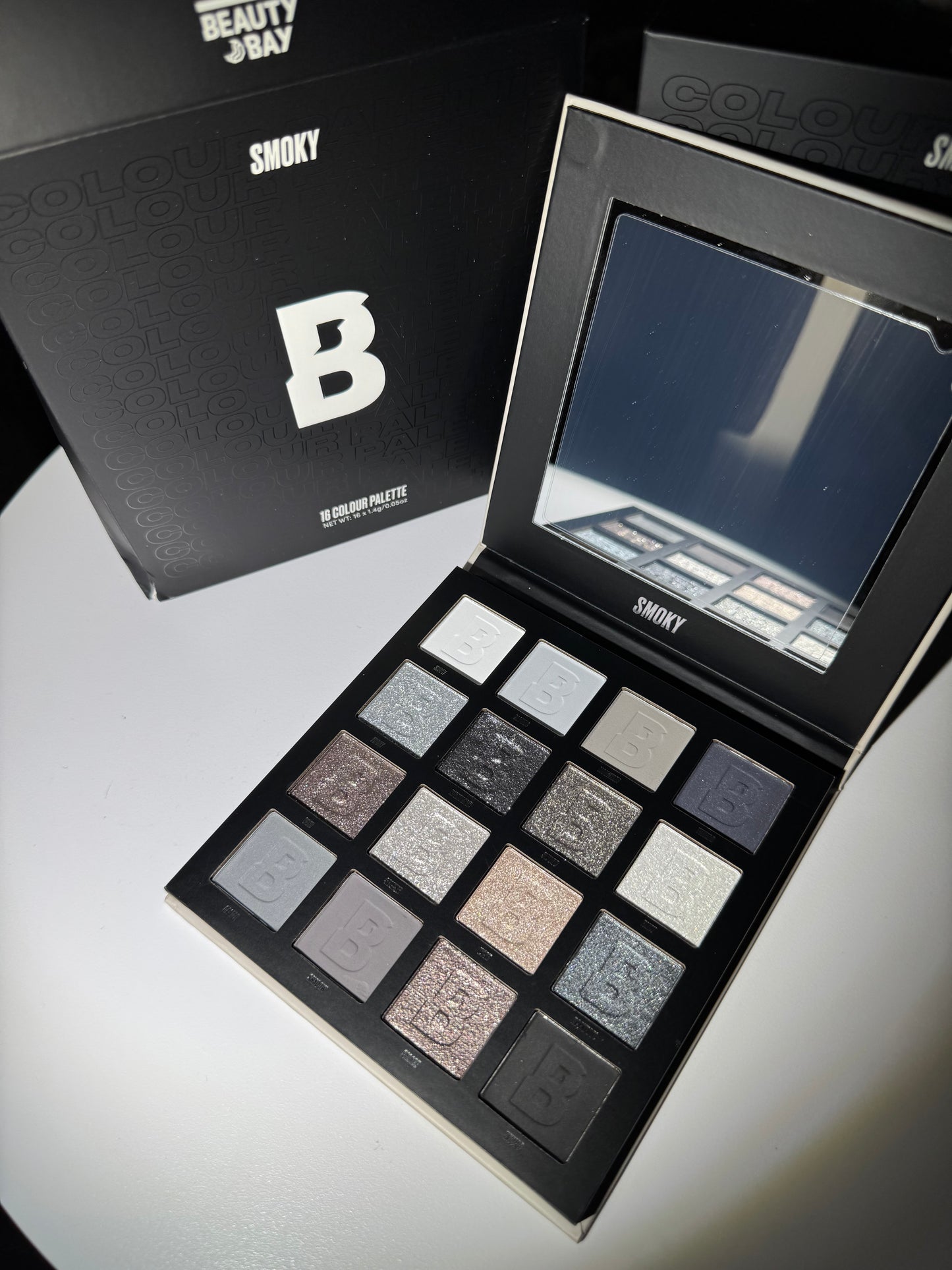 By Beauty Bay
16 Colour Palette