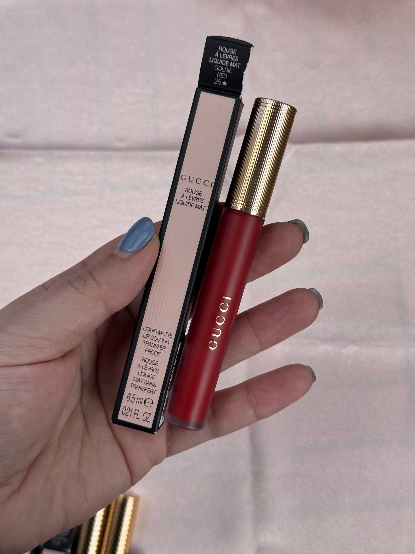 Gucci
Transfer-Proof Matte Liquid Lipstick