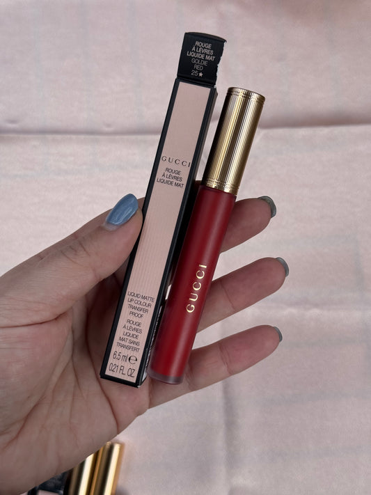 Gucci
Transfer-Proof Matte Liquid Lipstick