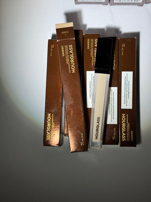 Hourglass
Vanish™ Airbrush Concealer