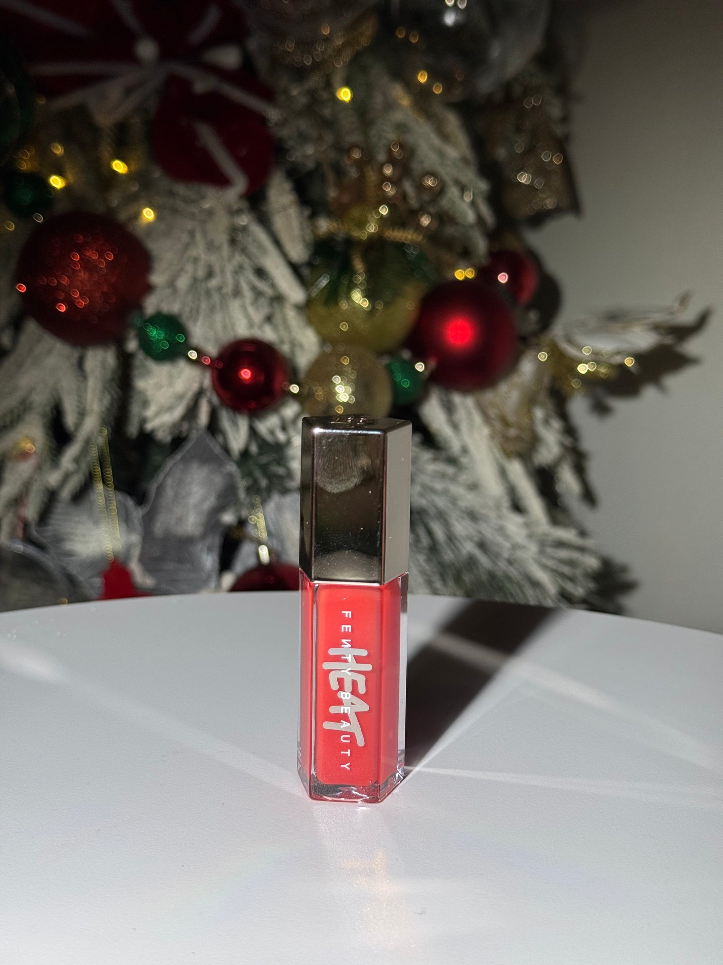 Fenty Beauty by Rihanna
Gloss Bomb Heat Universal Lip Luminizer + Plumper