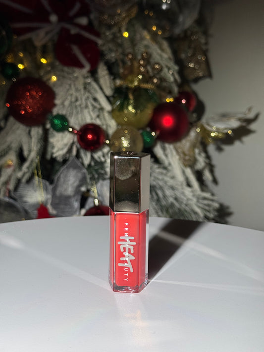 Fenty Beauty by Rihanna
Gloss Bomb Heat Universal Lip Luminizer + Plumper