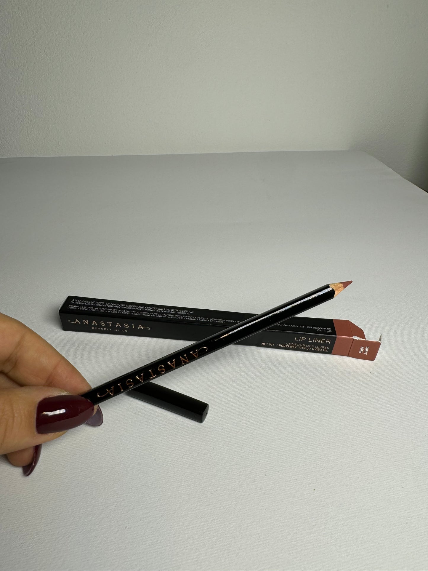 Anastasia Beverly Hills
Long-Lasting Velvety-Matte Lip Liner