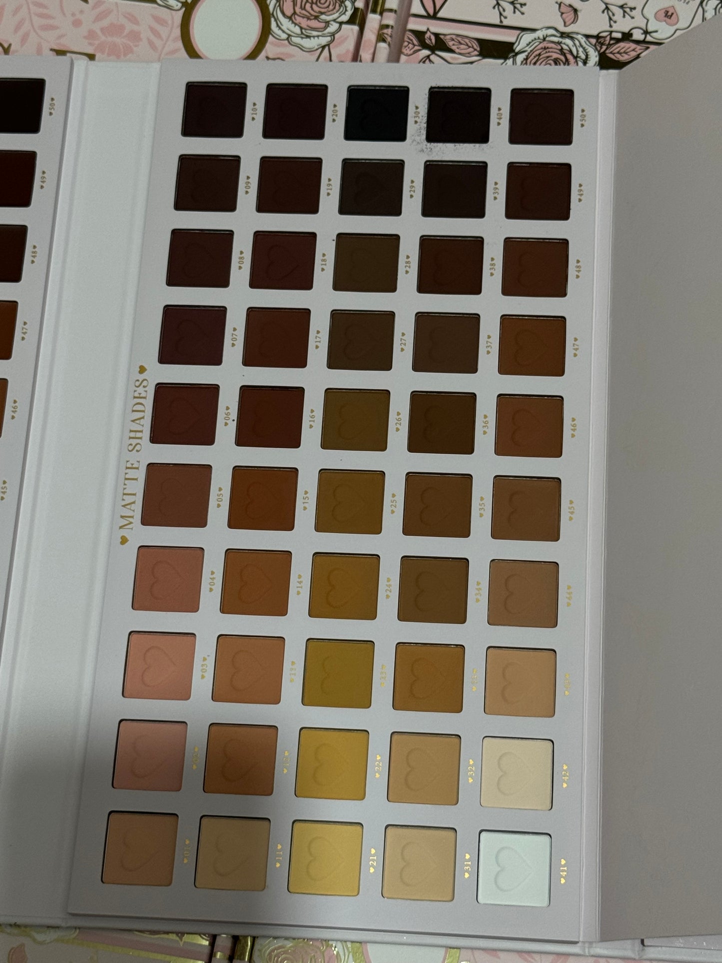 Plouise
The Bridal Series
Wedding Wish XXXL 🤍
50 Cream Shades & 50 Matte Shades & 50 Shimmer Shades