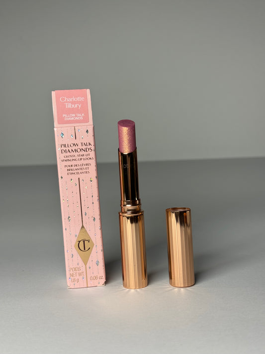 Charlotte Tilbury
Pillow Talk Diamonds Glossy,Star-Lit Sparkling Lip Looks