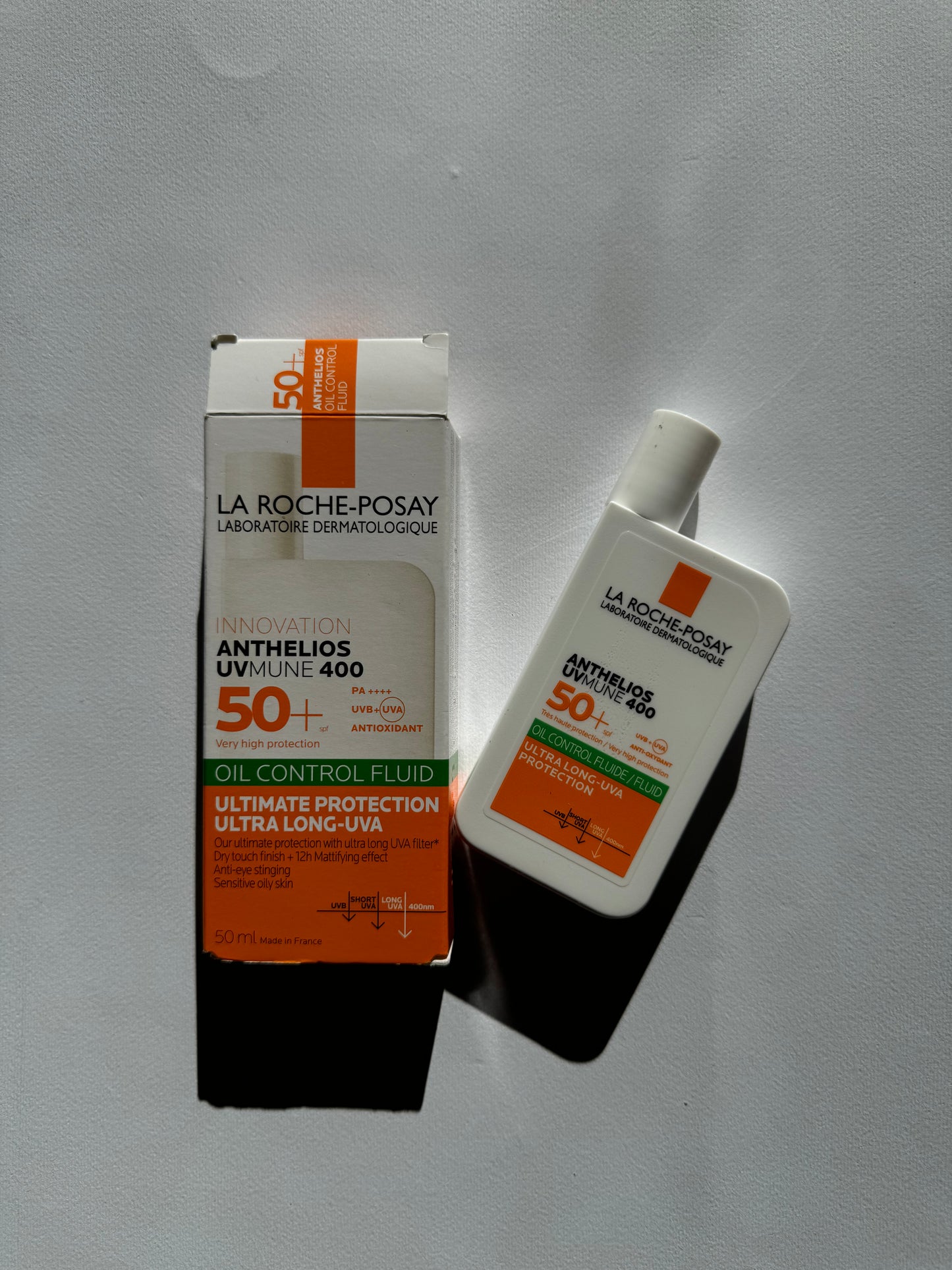 La Roche Posay
Anthelios UVMUNE 400 SPF50
 Oil Control Fluid