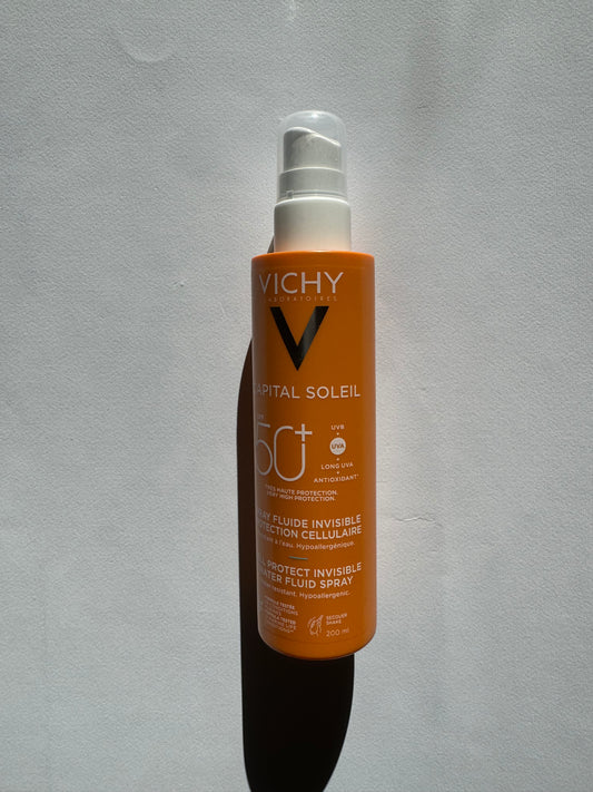 Vichy 
Capital Soleil Cell Protect Water Fluid Spray SPF50