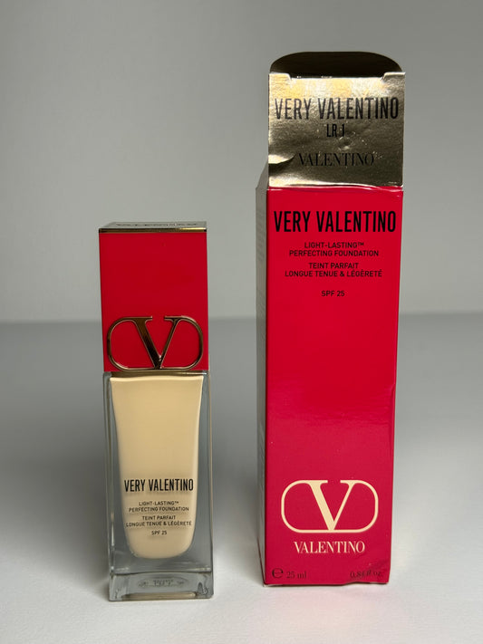 Valentino
Very Valentino 24 Hour Long Wear Liquid Foundation