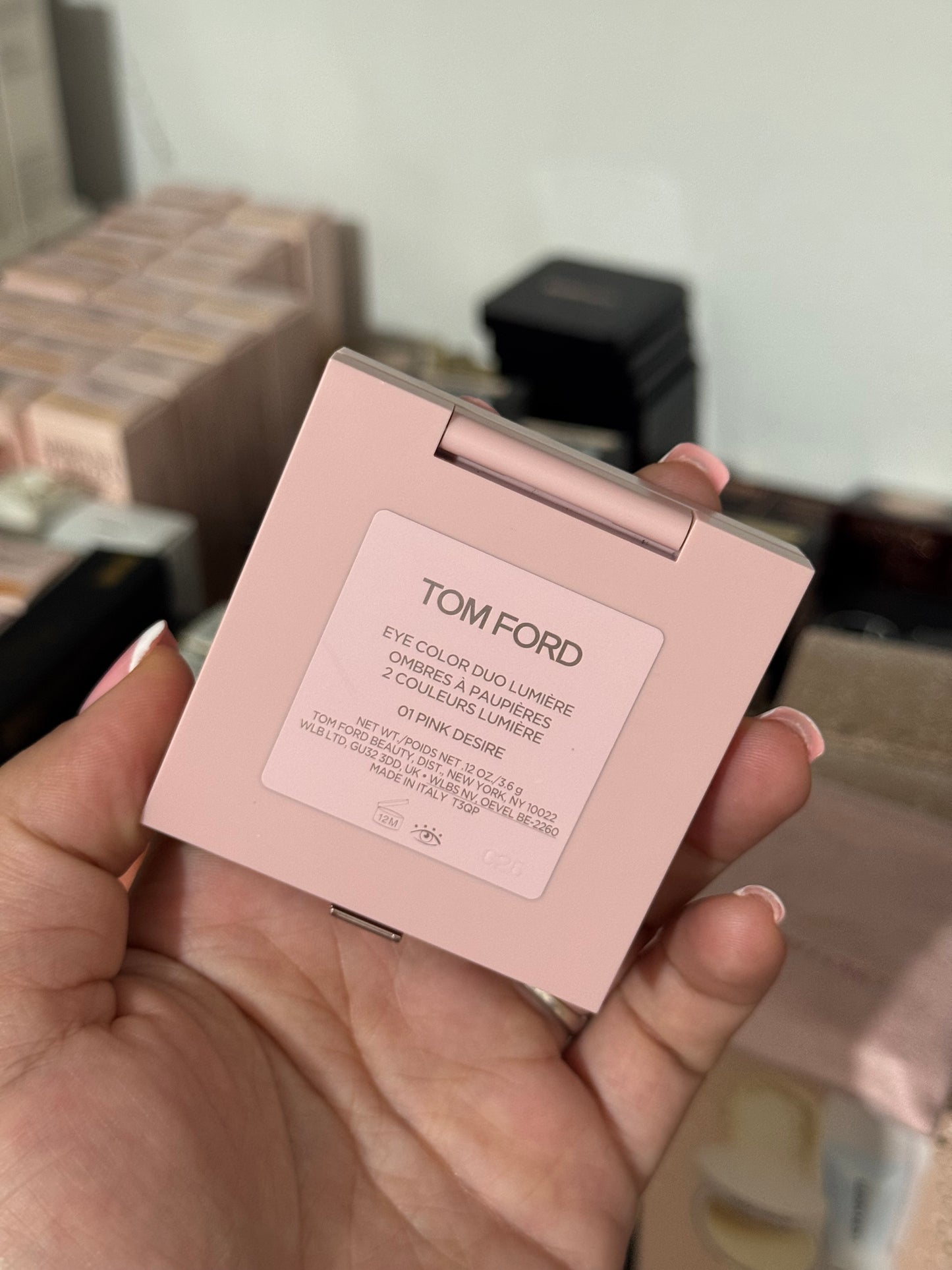 TOM FORD
LOVE COLLECTION EYE COLOR DUO LUMIÉRE