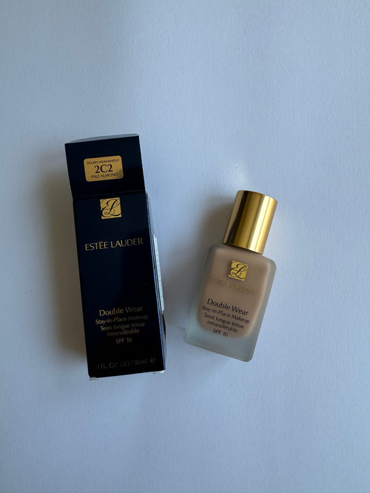 Estée Lauder
Double Wear Stay-in-Place Foundation