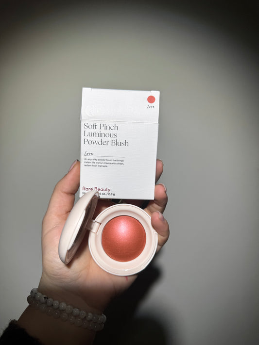 Rare Beauty by Selena Gomez
Soft Pinch Luminous Powder Blush