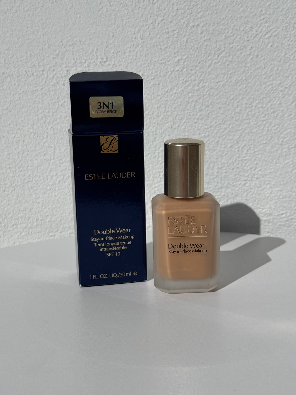 Estée Lauder
NEW Double Wear Stay-in-Place Lightweight Longwear Matte Foundation with 36H Wear