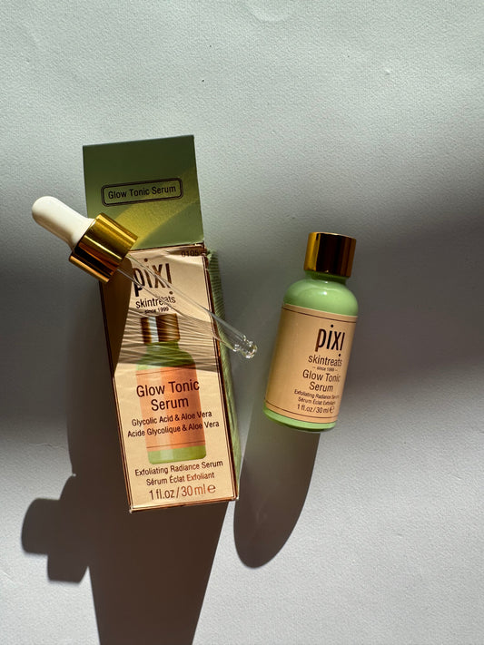 Pixi
Glow Tonic Serum
Glycolic Acid & Aloe Vera
Exfoliating Radiance Serum