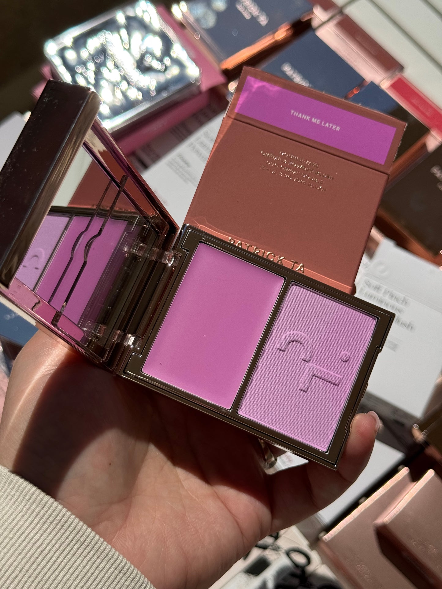PATRICK TA
Major Headlines Double-Take Crème & Powder Blush Duo