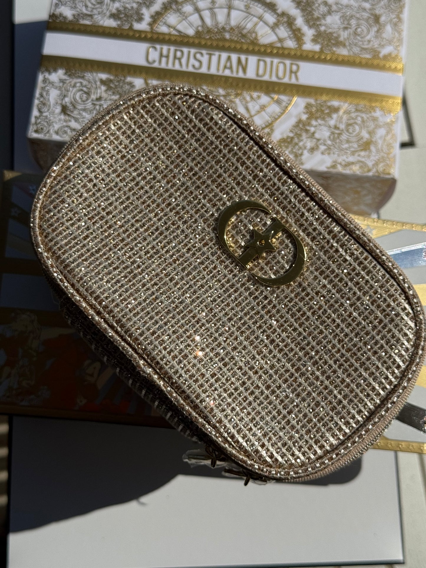 Dior
Pouche