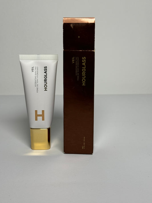 Hourglass
Veil™ Hydrating Skin Tint Foundation