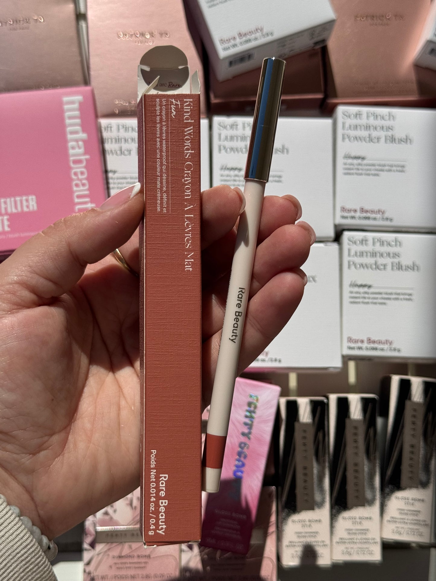 Rare Beauty by Selena Gomez
Kind Words Lip Liner