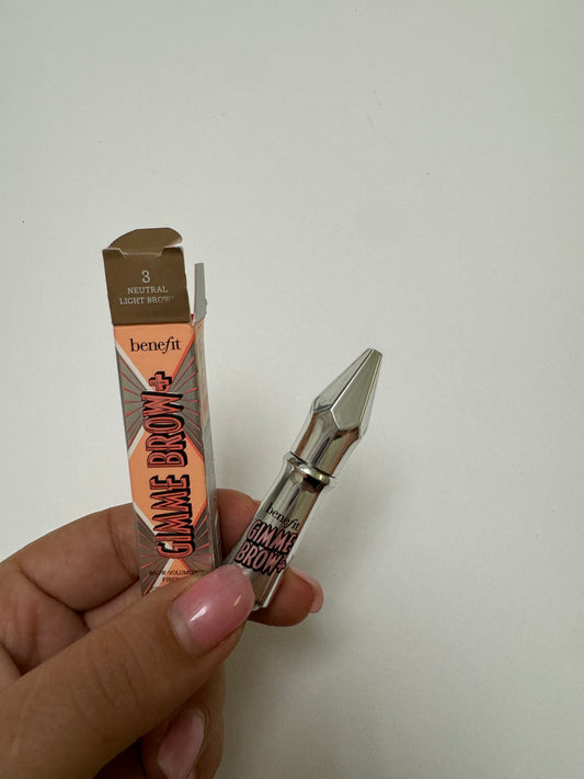 Benefit Cosmetics
Mini Gimme Brow+ Tinted Volumizing Eyebrow Gel