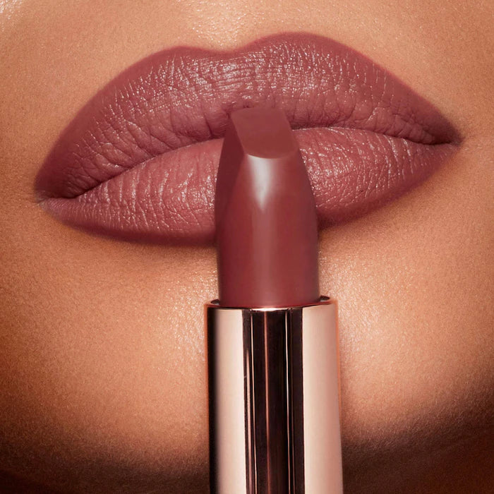 Charlotte Tilbury
Matte Revolution Lipstick