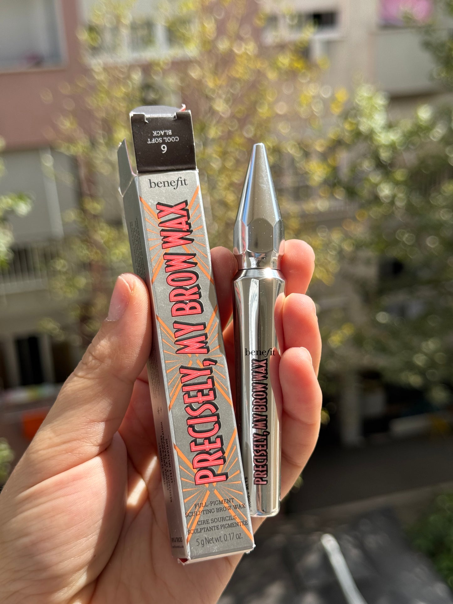Benefit Cosmetics
Precisely, My Brow Tinted Eyebrow Wax