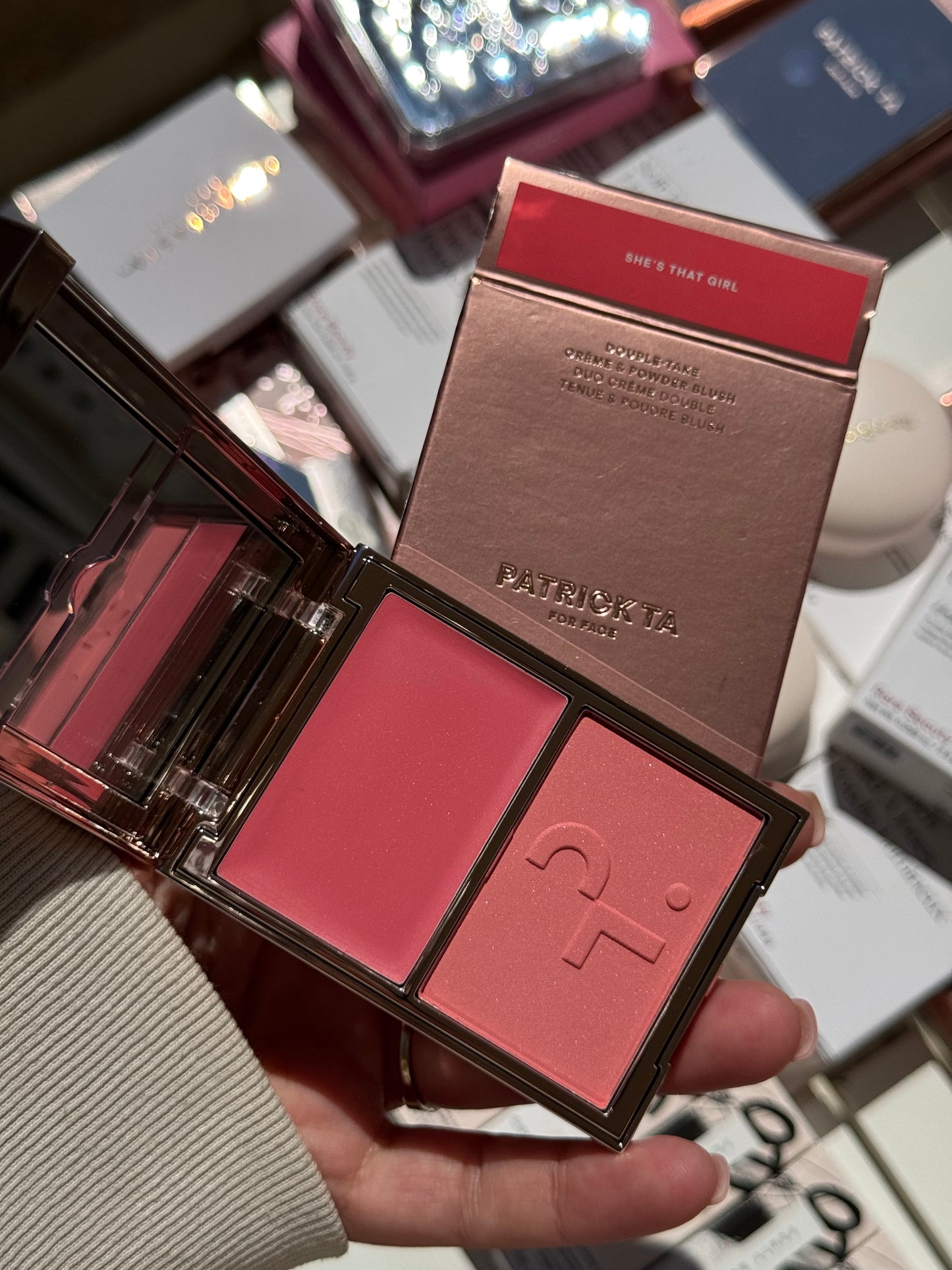 PATRICK TA
Major Headlines Double-Take Crème & Powder Blush Duo