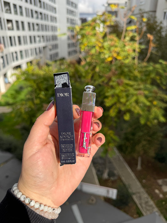 DIOR
Dior Addict Lip Maximizer Plumping Gloss