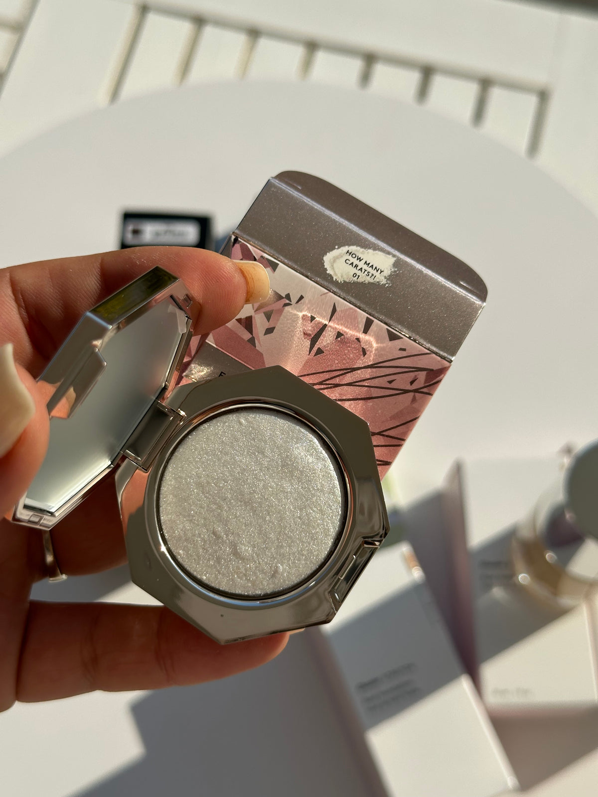 FENTY BEAUTY
MINI DIAMOND BOMB ALL-OVER DIAMOND VEIL