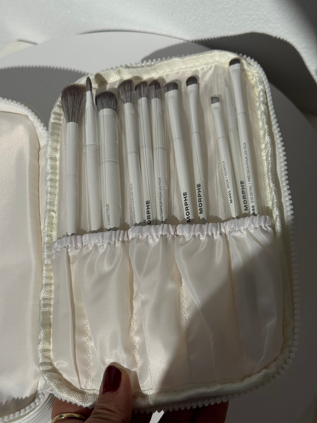 Morphe
Ready,Set,Pro 
16-Piece Face & Eye Brush Set