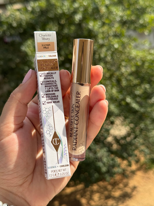 Charlotte Tilbury
Beautiful Skin Radiant Concealer
