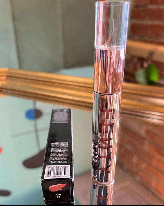 Fenty Beauty by Rihanna
Fenty Icon Velvet Liquid Lipstick