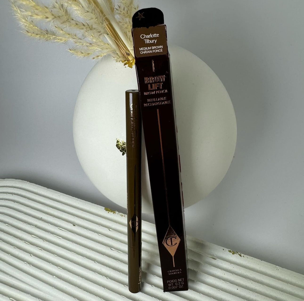 Charlotte Tilbury
Brow Lift Refillable Triangular Eyebrow Pencil